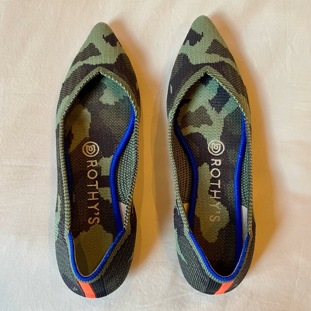 Rothy's The Point Camouflage Flats, 6.5 - Picture 3 of 4